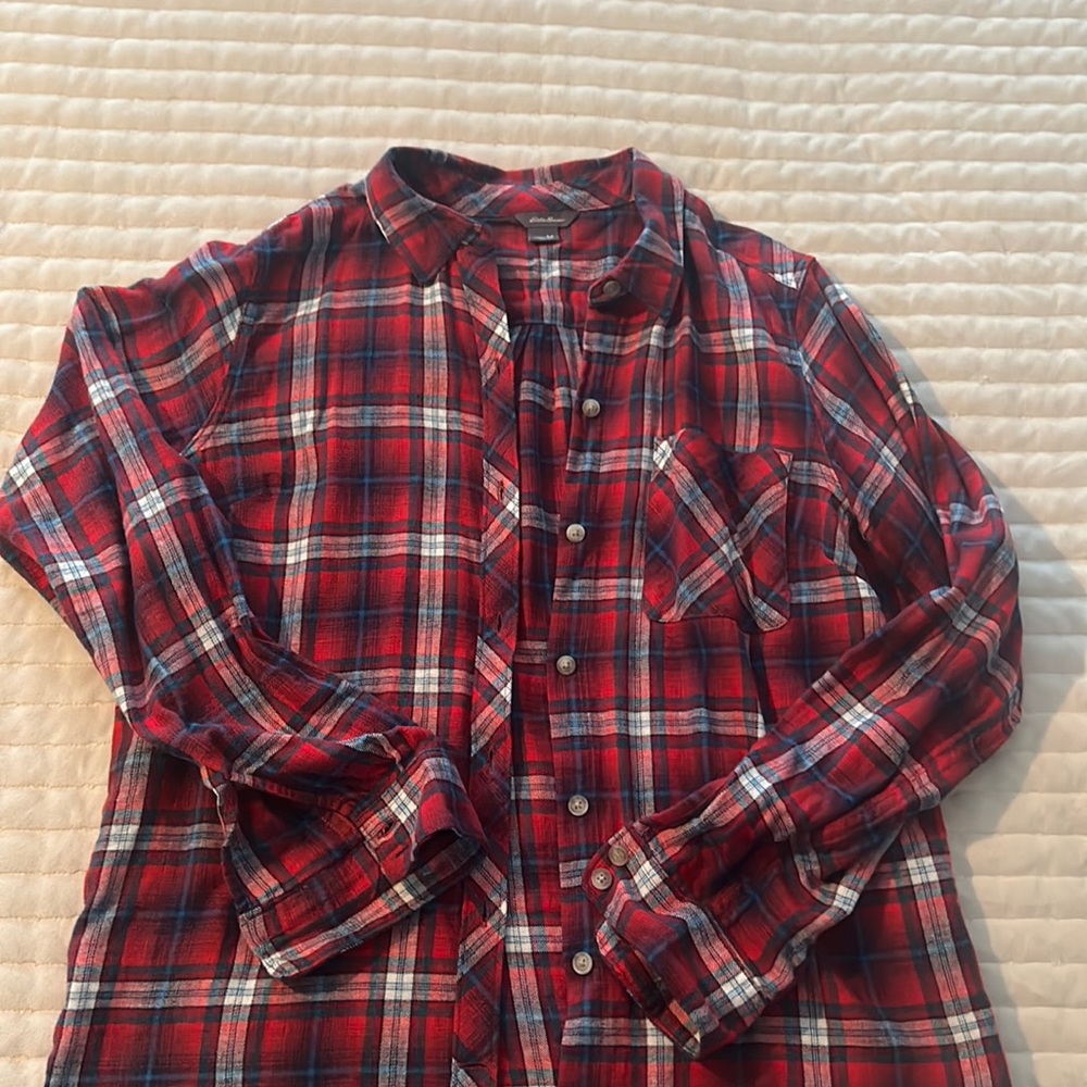 Incredibly soft lightweight Eddie Bauer flannel shirt. Excellent condition